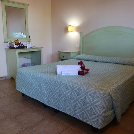 Club Esse Cala Gonone Hotel Exterior photo